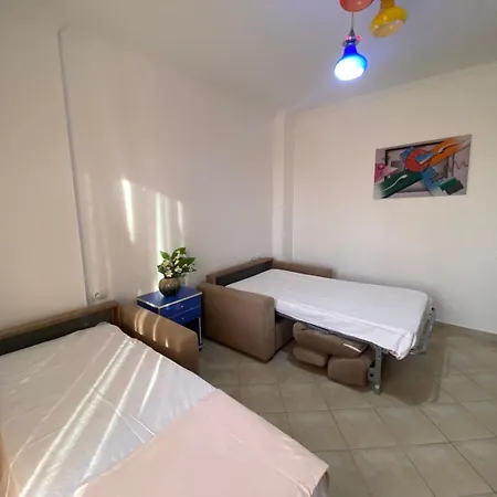 Itan 4 Apartment